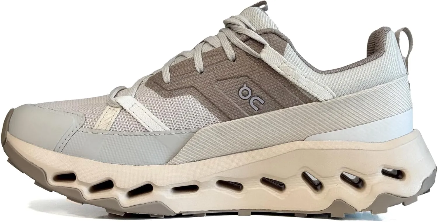 On Women's Cloudhorizon Sneaker
