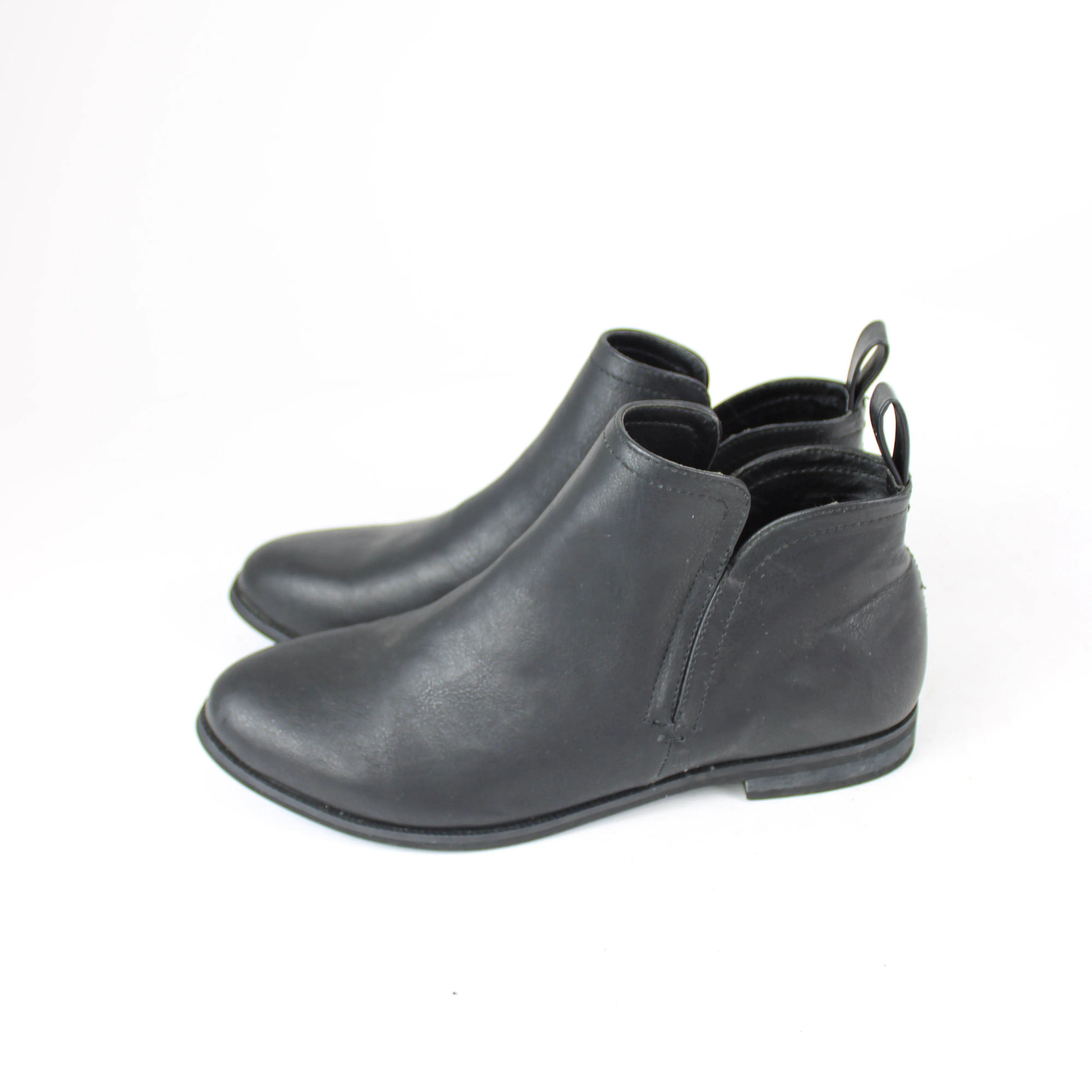 Ravella Black Slip-on Boots