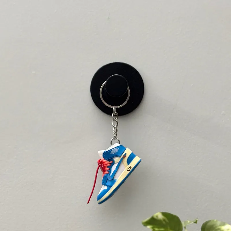 Single Sneaker Keychain - AJ1 UNC Off-White High With Box