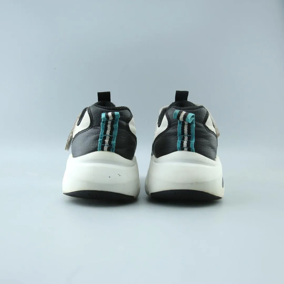 SKECHERS STAMINA AIRY