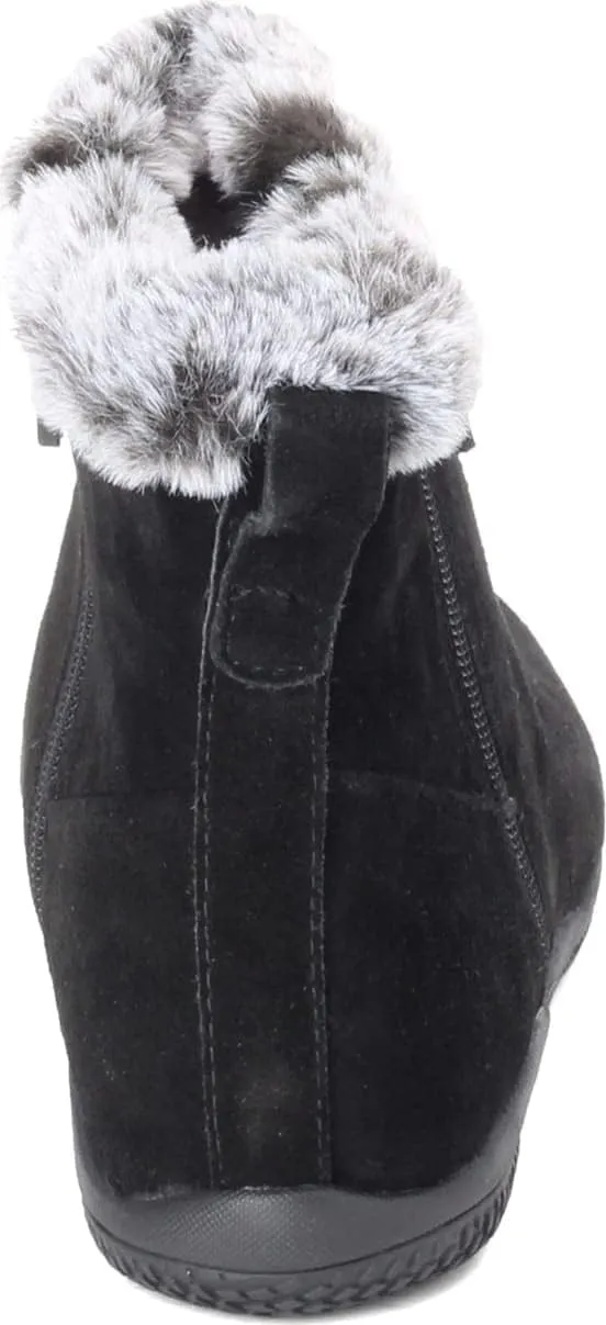 SoftWalk Women's Helena Ankle Boot