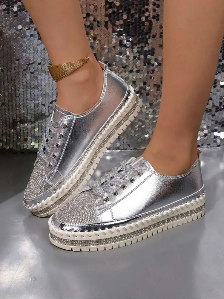 Stylish and Versatile Sneaker for Everyday Comfort