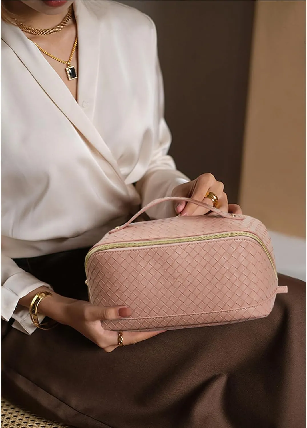 Telena Makeup Bag Large Capacity Travel Cosmetic Bag Portable PU Leather Water Resistant Makeup Organizer Bags for Women with Handle and Divider Open Flat Pink