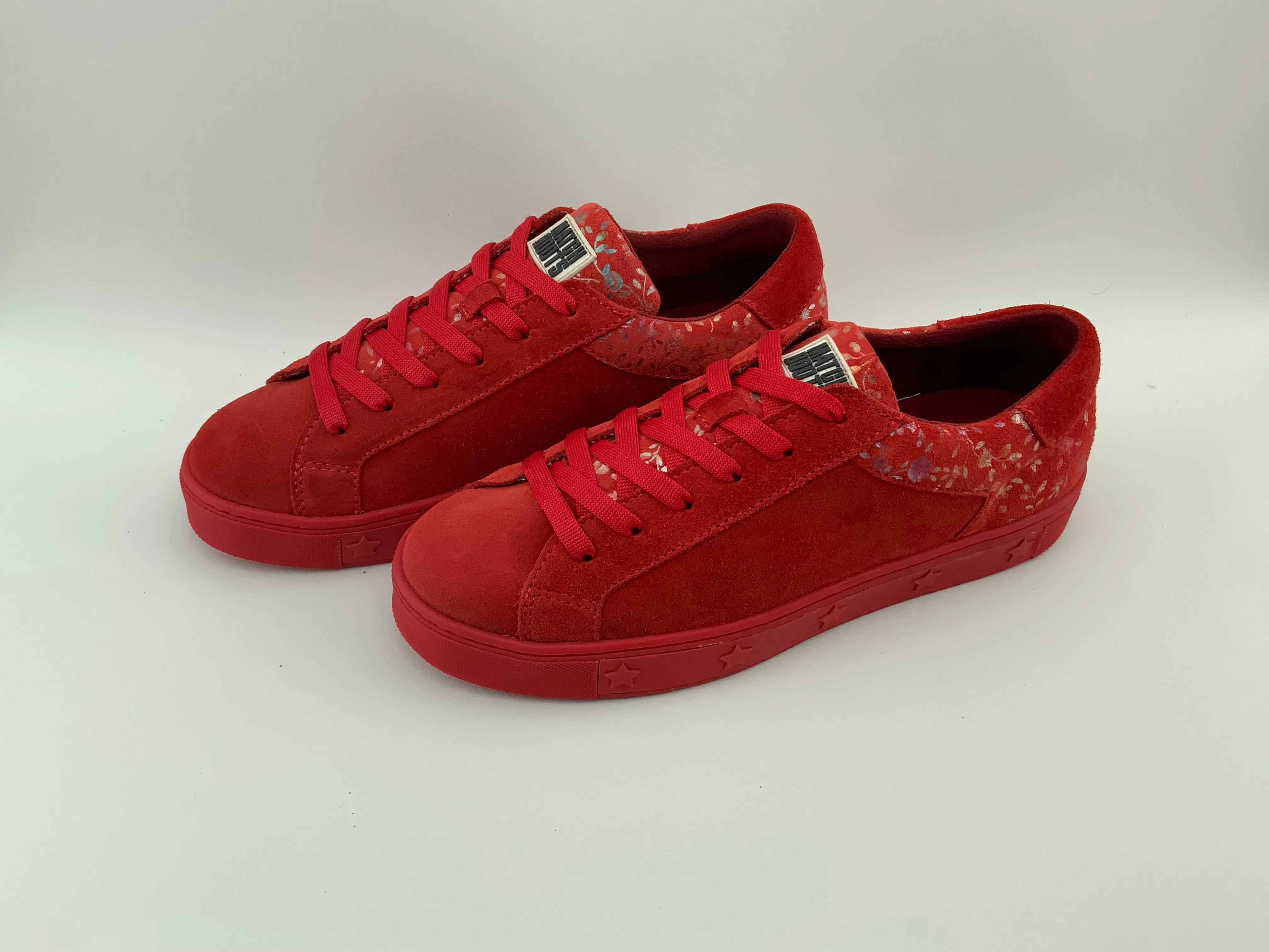 The Supreme Romantic Collection - Soft Red | Women