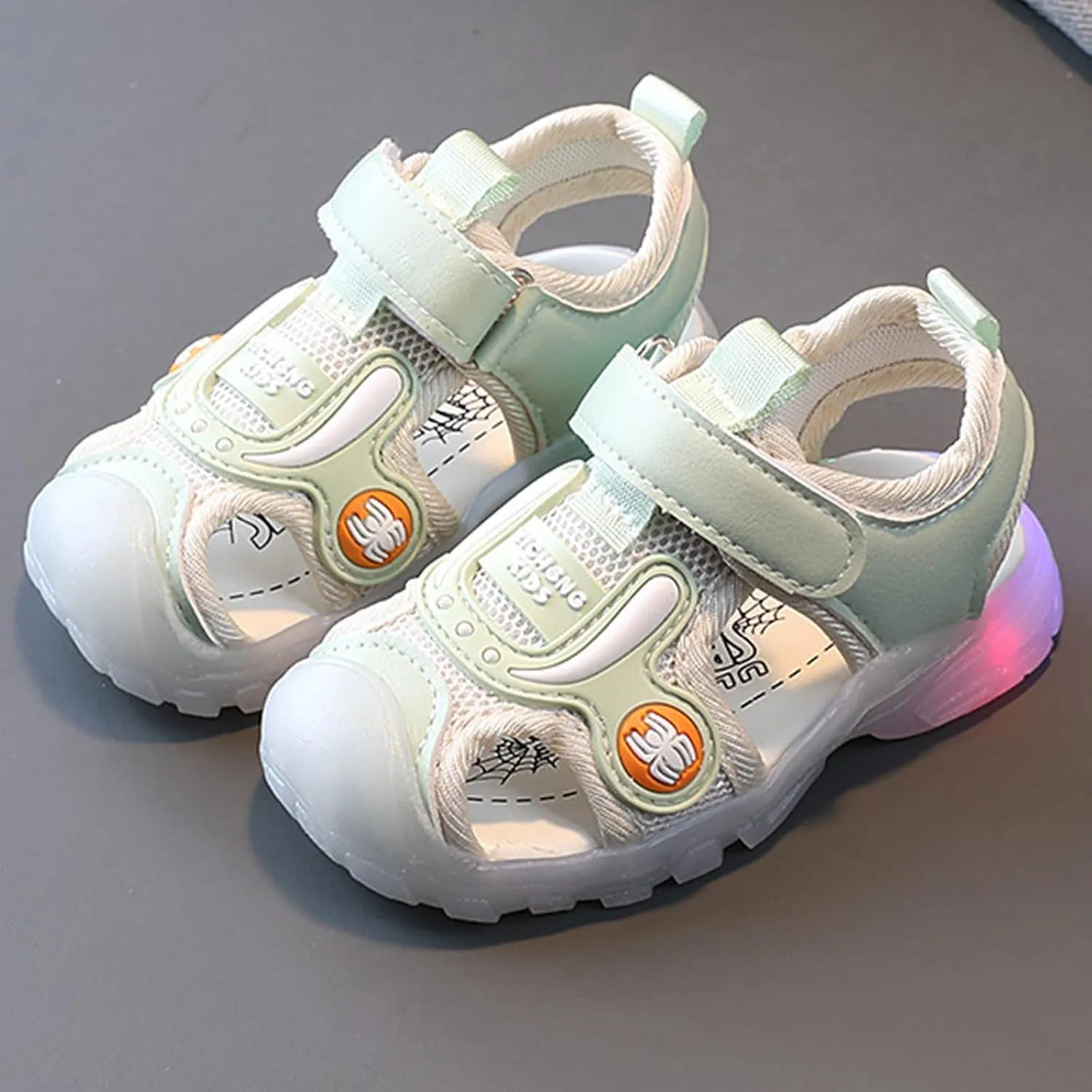 Toddler Cartoon Light Up Sandals Girls Boys Closed Toe Beach Shoes Luminous Soft Sole Non Slip Anti Slip Sneakers