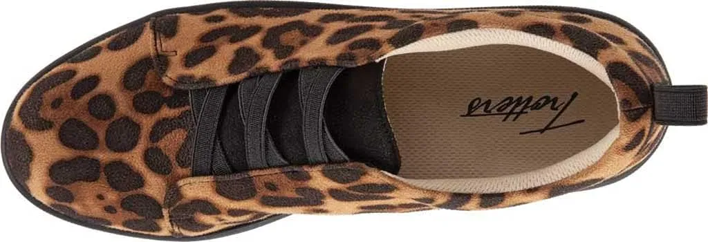 Trotters Women's Avrille Sneaker