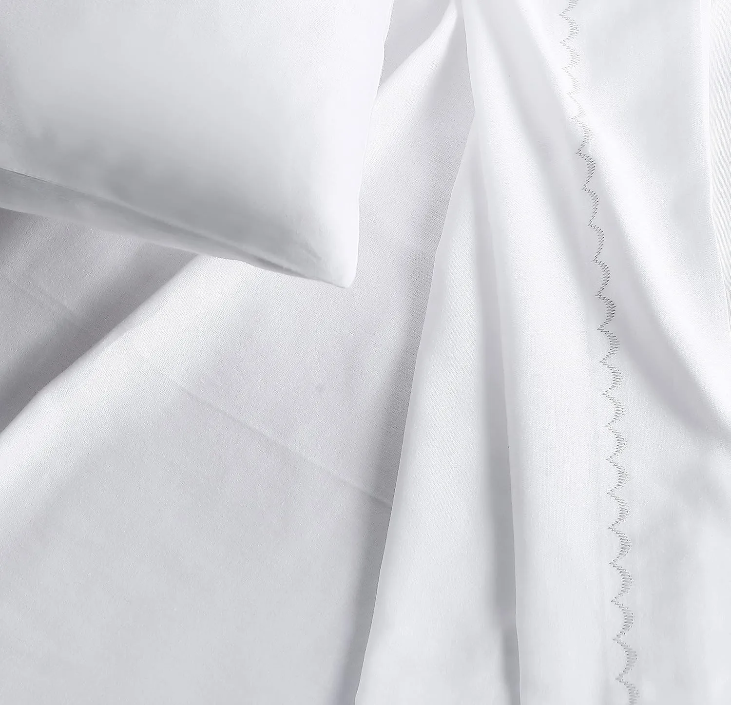 Vera Wang - Queen Sheets, Smooth Cotton Sateen Bedding Set, Wrinkle-Resistant Room Essentials (Simple Scallop Grey, Queen)