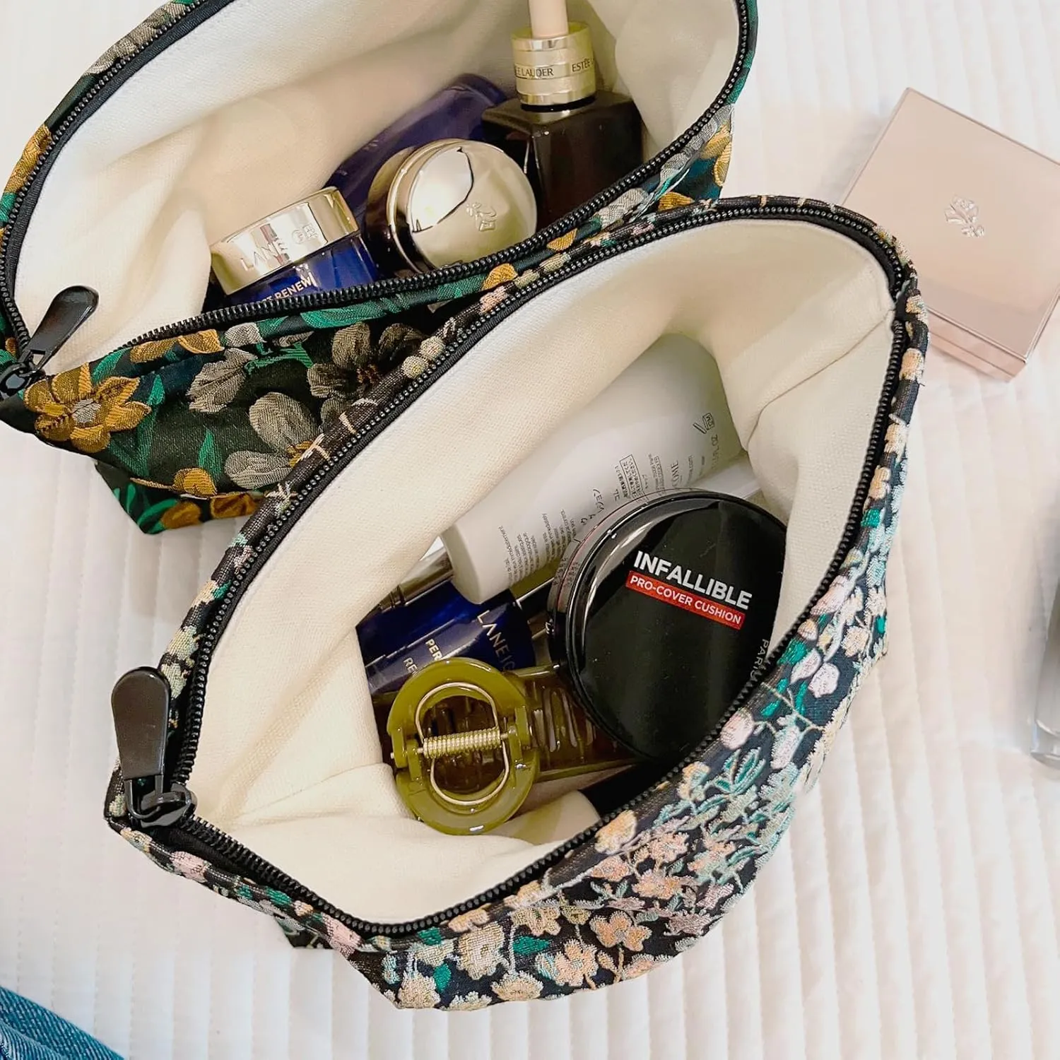 Women Aesthetic Travel Makeup Bag Accessory Zipper Pouch for Cosmetics, Purse Organizer, Embroidery Lucky Flowers Black