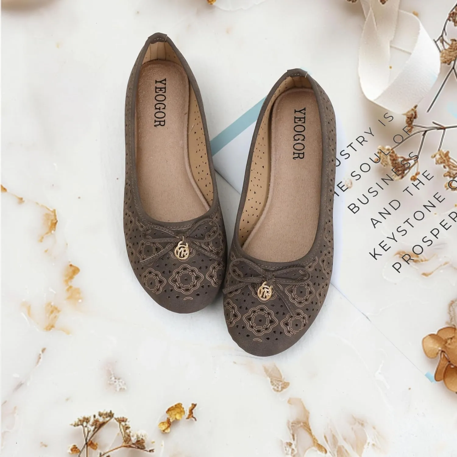 Women's Ballet Shoes Comfortable Slip on Round Toe Flat Casual Shoes for Walking, Driving, Dressy