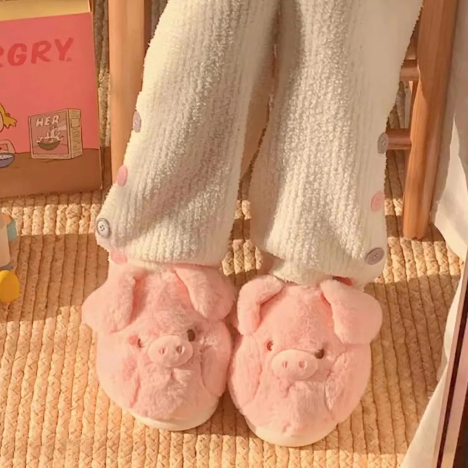 Women's Cute Piggy Plush Slippers for Winter, Indoor Fuzzy Slip-on Home Shoes