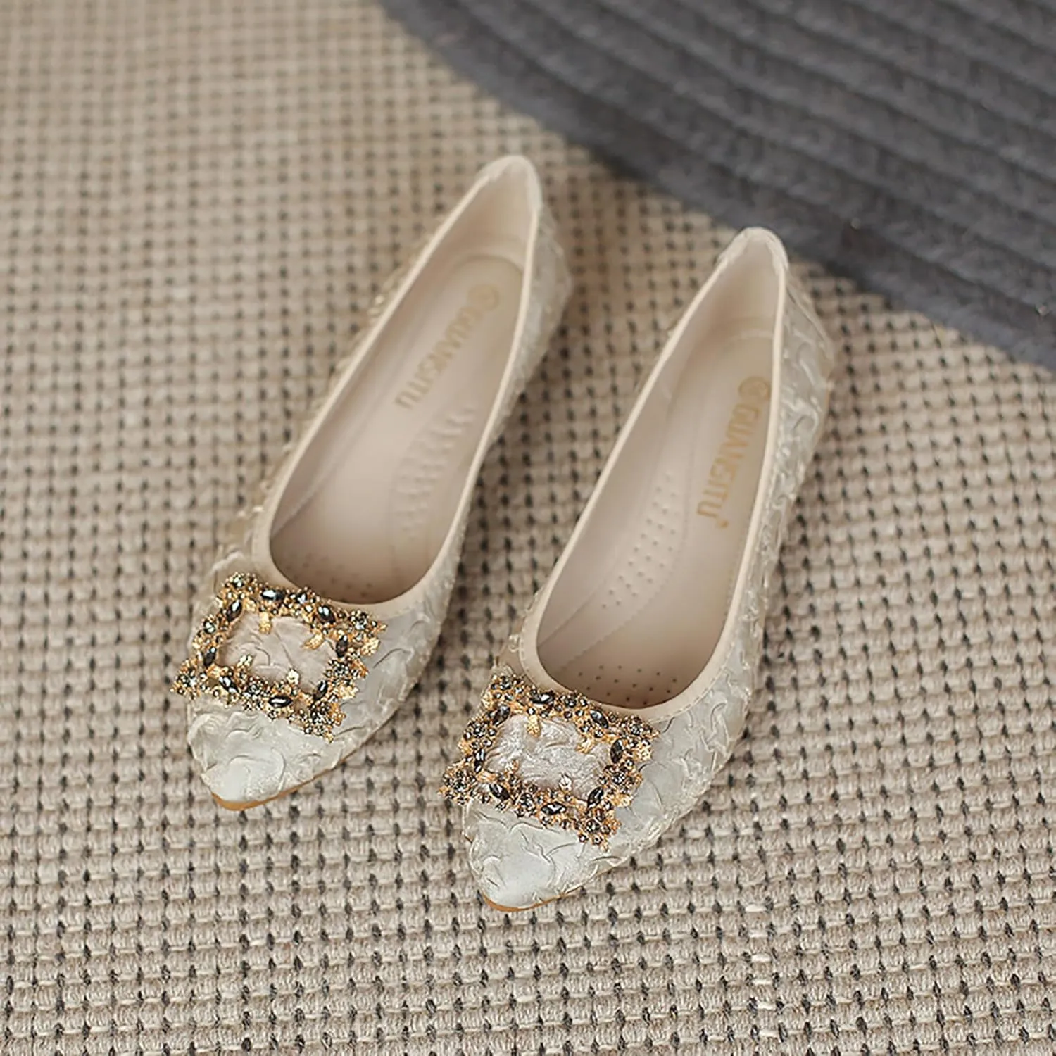 Women's Flats, Foldable Ballet Flats for Women, Fashion Buckle Pionted Toe Comfort Light Weight Slip-On Dress Shoes