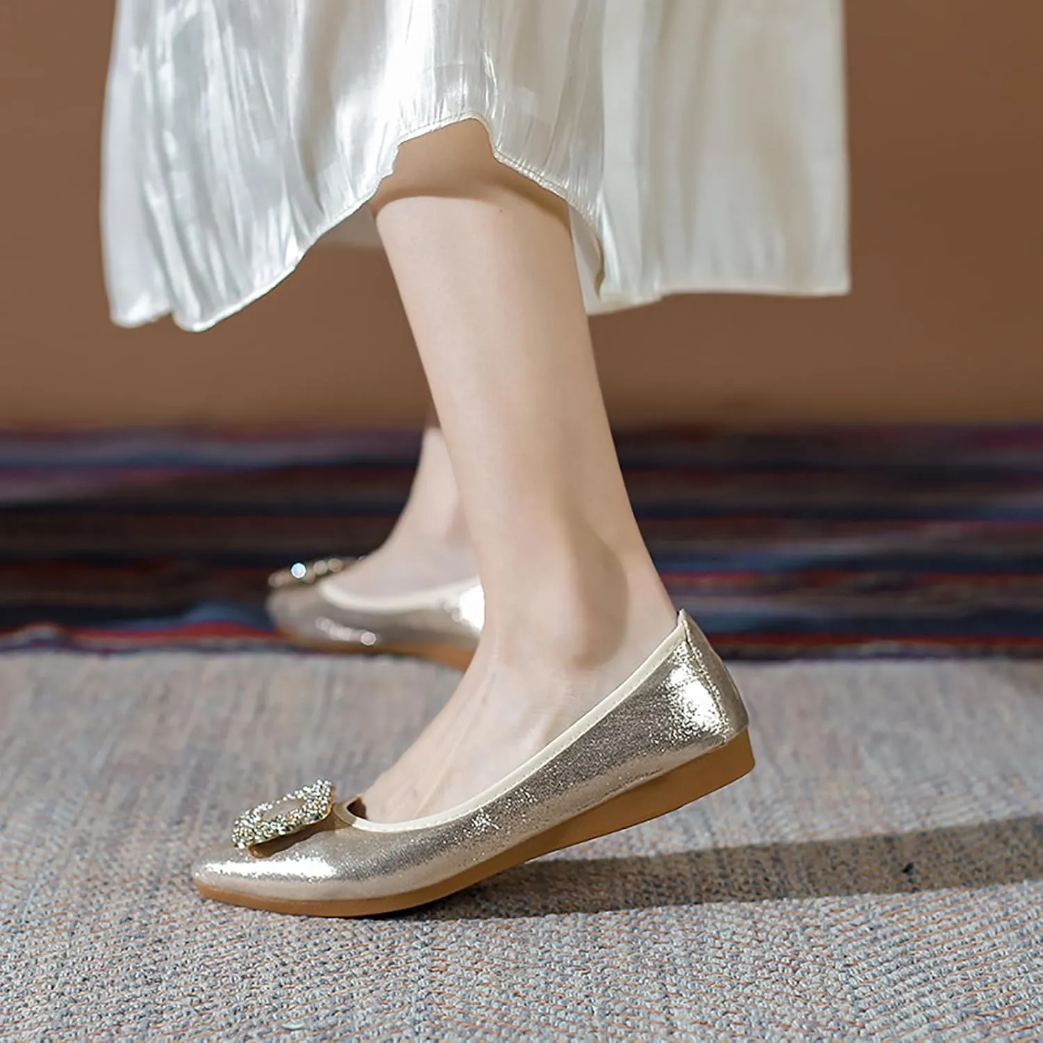 Women's Flats, Foldable Ballet Flats for Women, Fashion Buckle Pionted Toe Comfort Light Weight Slip-On Dress Shoes