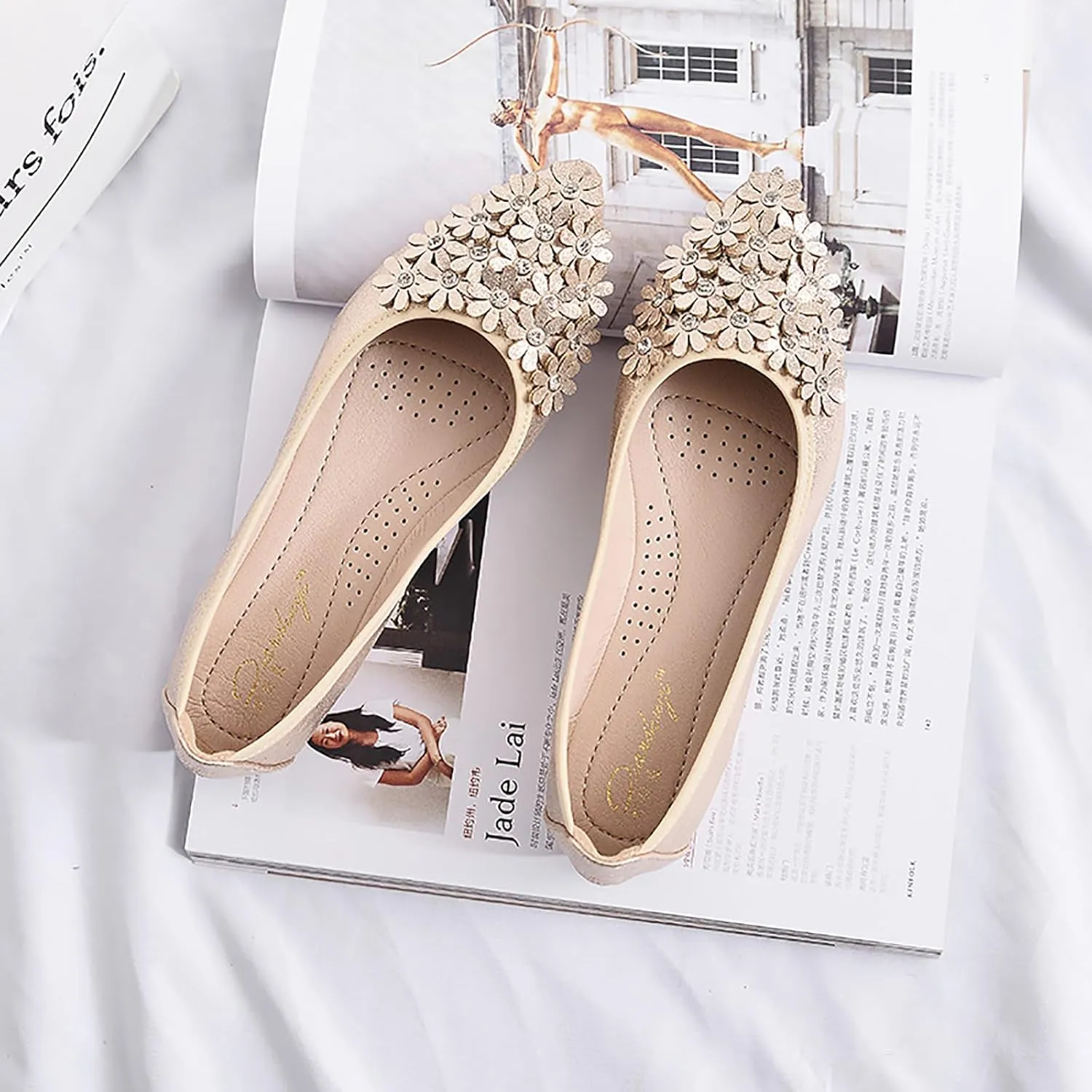 Women's Flats, Foldable Ballet Flats for Women, Flower Pionted Toe Comfort Light Weight Slip-On Dress Shoes