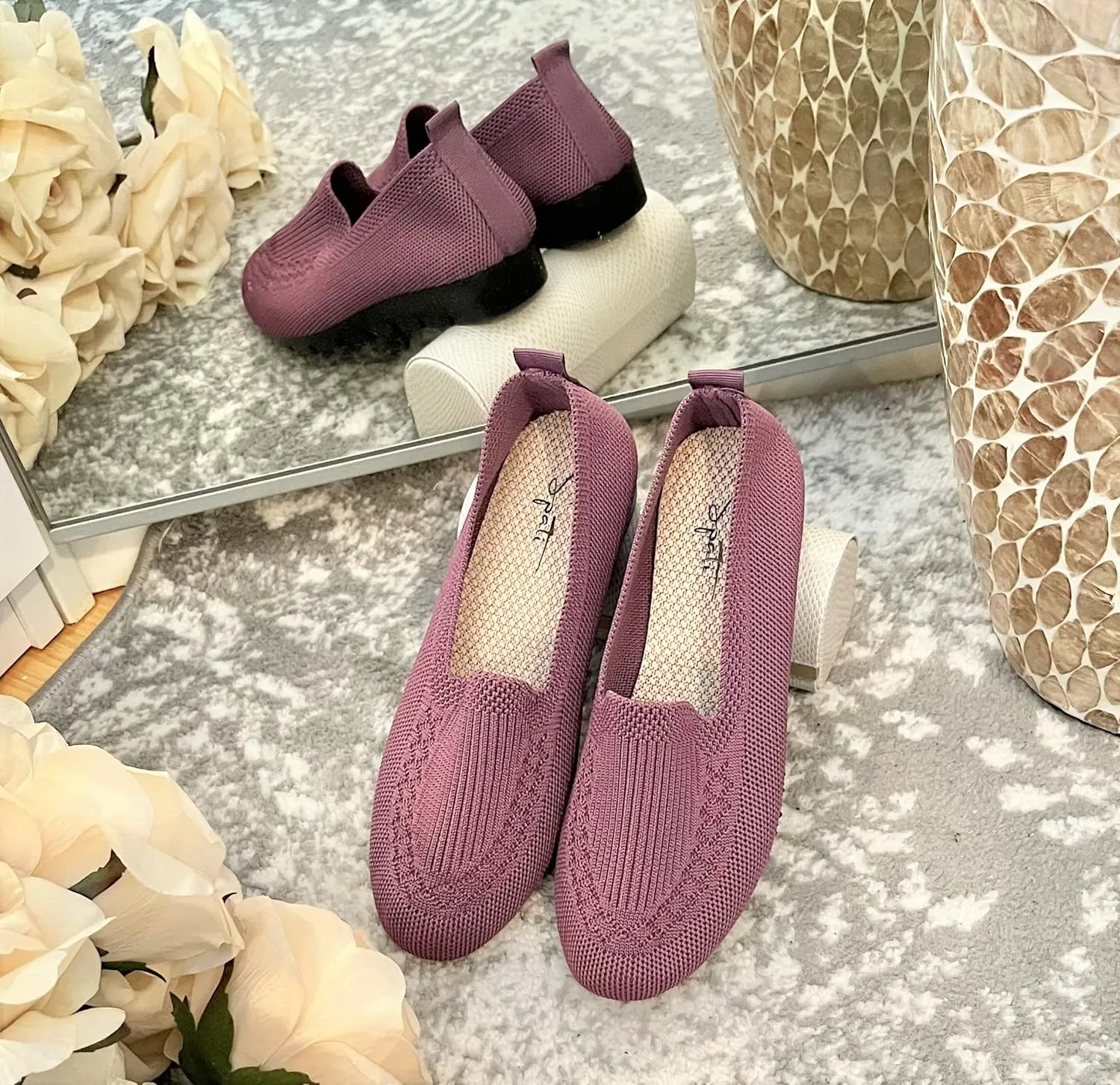 Women's Knitted Flat Shoes Lightweight Comfortable Loafers Women Footwear Slip On Casual Breathable Mesh Walking Shoes Female Round Toe Black, Pink, Purple, Red, Navy Blue, Grey, Beige