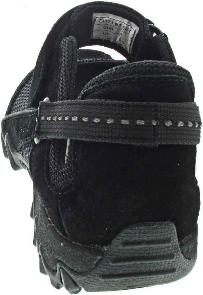 Women's NIRO Sneaker
