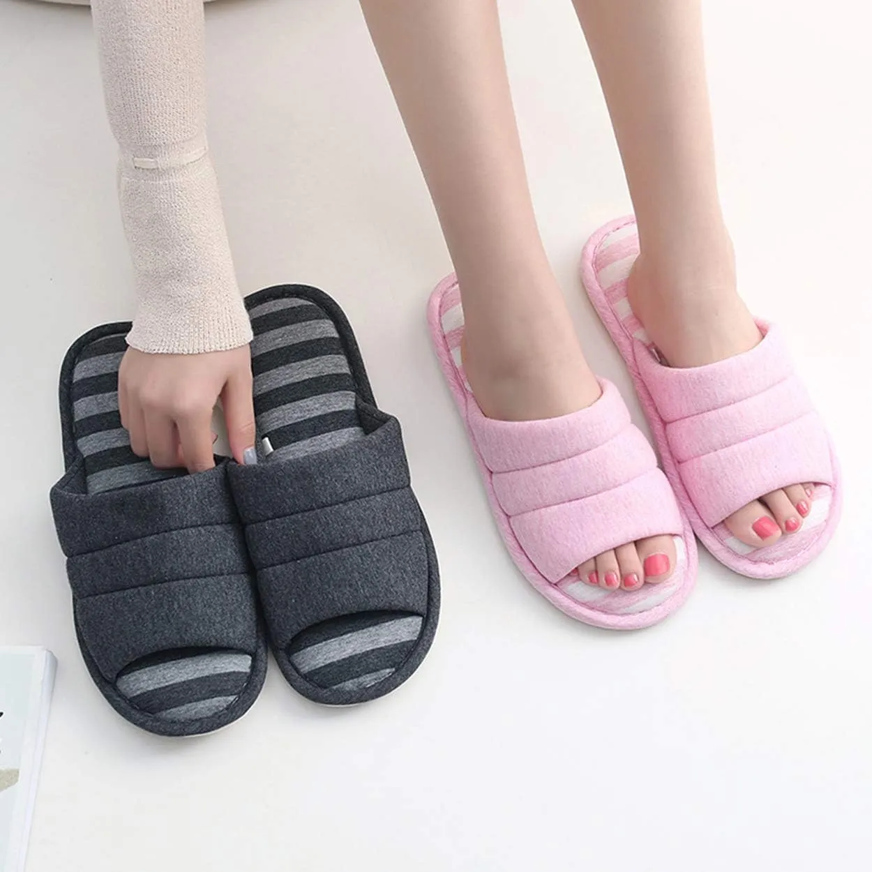 xsby Unisex Cute Soft Sole Indoor Bedroom Slippers Beautiful Comfort Four Season Slipper