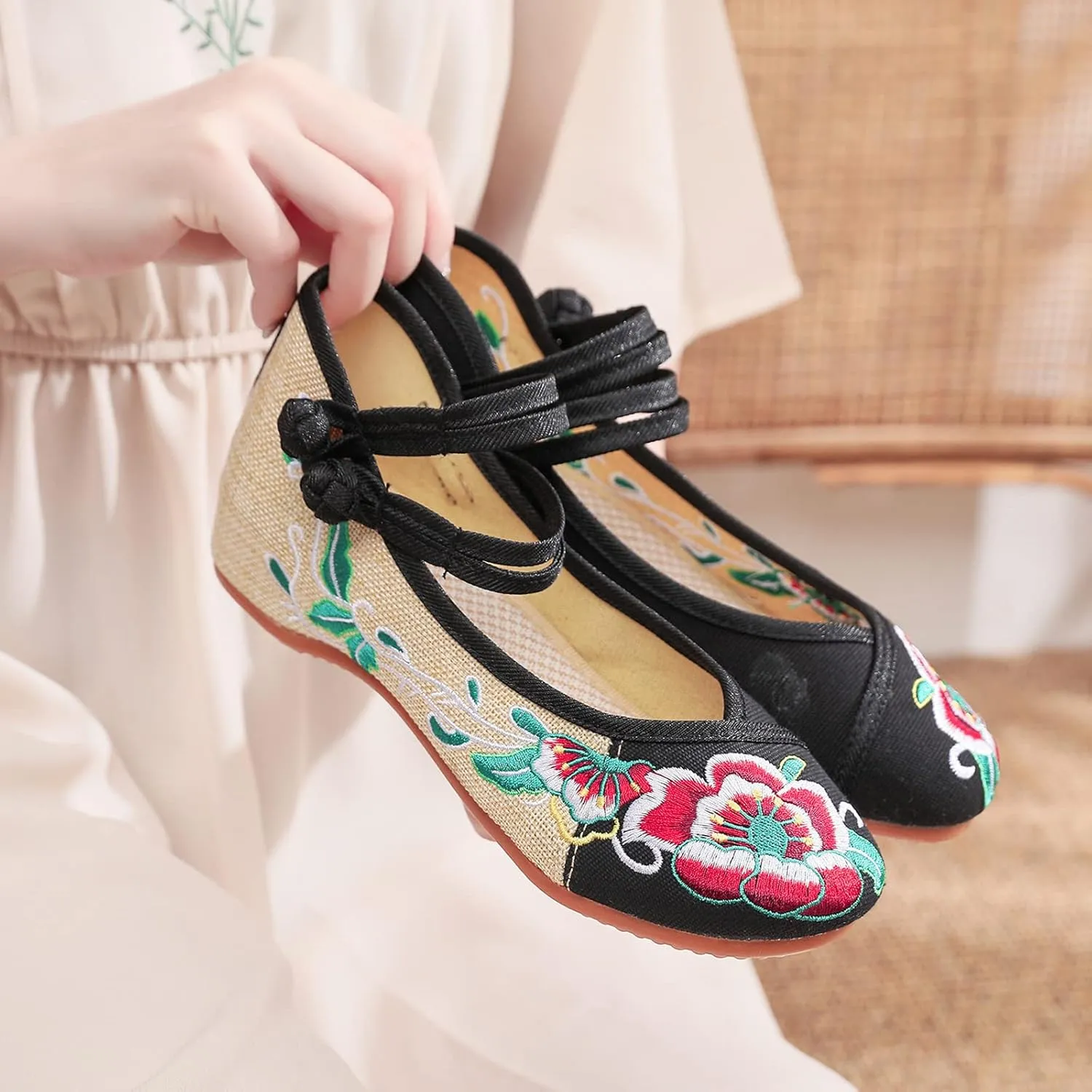 YunPeng Women Mary Jane Flat Shoes Casual Chinese Traditional Embroidered Ballet Canvas Shoes