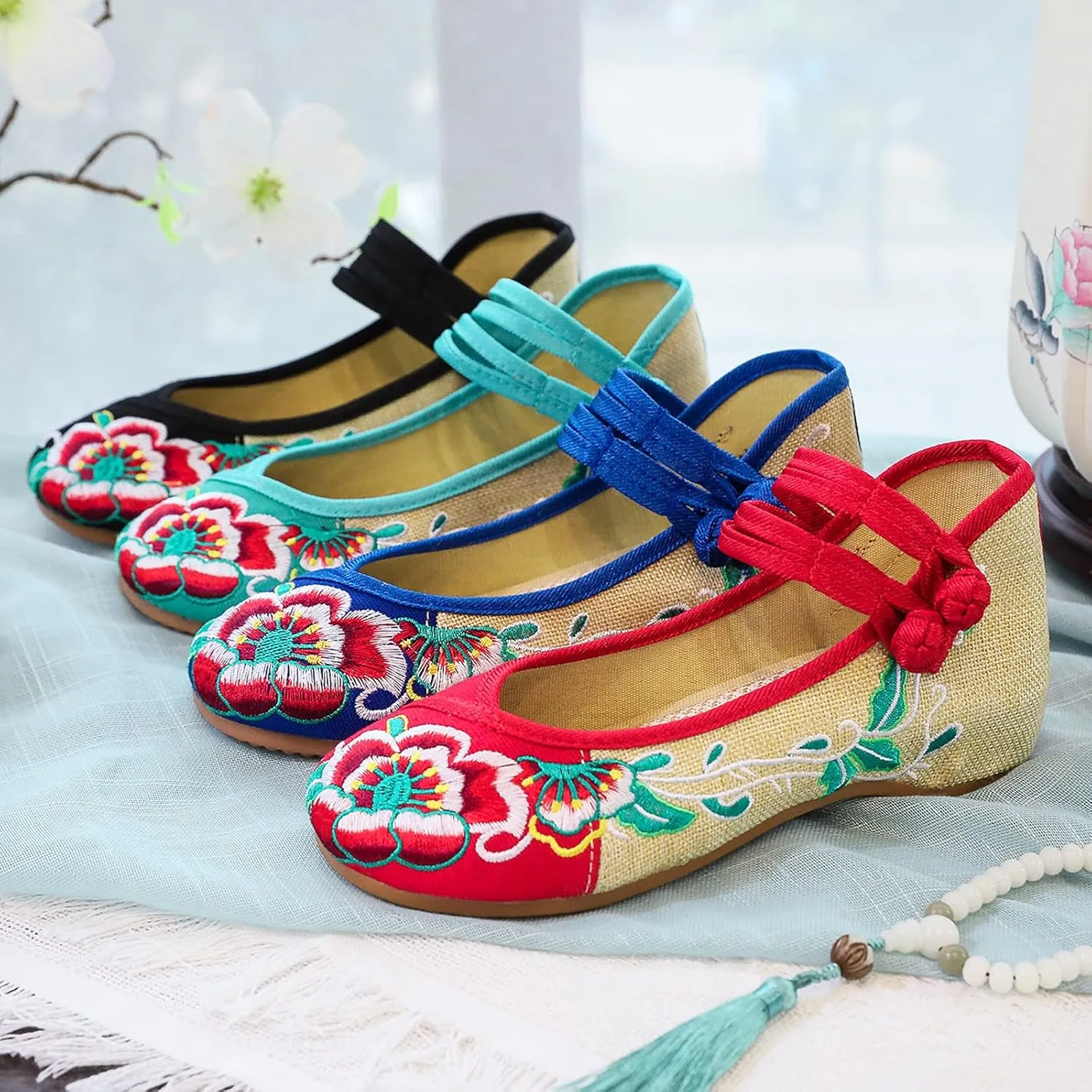 YunPeng Women Mary Jane Flat Shoes Casual Chinese Traditional Embroidered Ballet Canvas Shoes